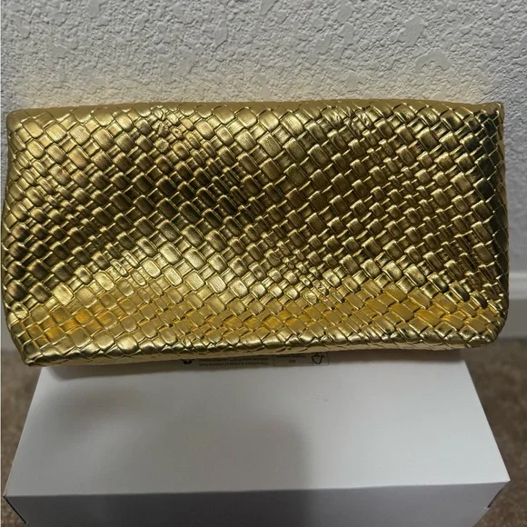 Gold Textured Clutch - Picture 4 of 4